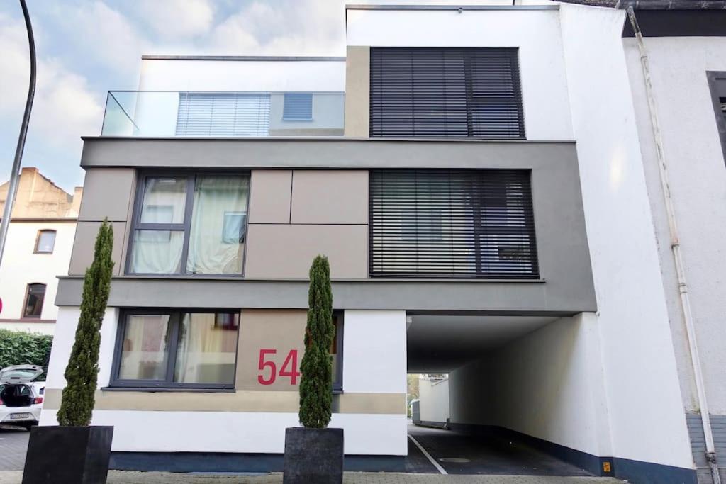 Modernes Apartment Mit Privatem Stellplatz Wenige Minuten Von Der Innenstadt & Mosel โคเบลนซ์ ภายนอก รูปภาพ